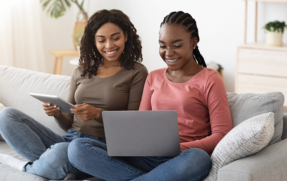 women using laptop