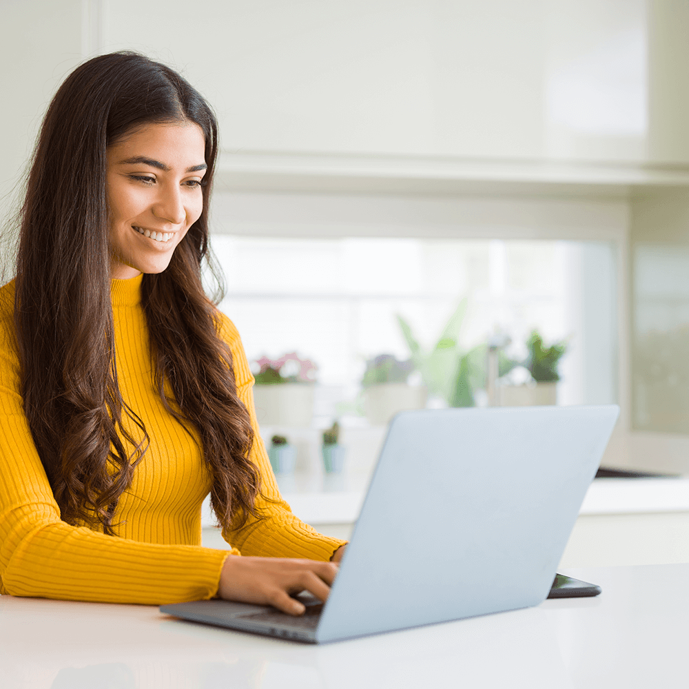 lady using laptop